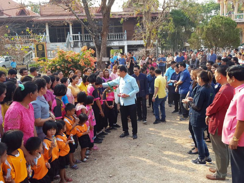 อธิบดีกรมสถ.เปิดการฝึกอบรม และปฏิบัติการสร้างสนามเด็กเล่นสร้างปัญญา