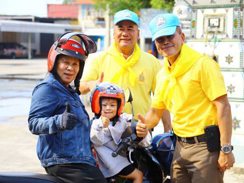 อยุธยา.   ผกก.สภ.ภาชี​ นำข้าราชการตำรวจร่วมพัฒนาโบราณสถานวัดอุทการาม​มอบอุปกรณ์กีฬาให้​ร.ร.