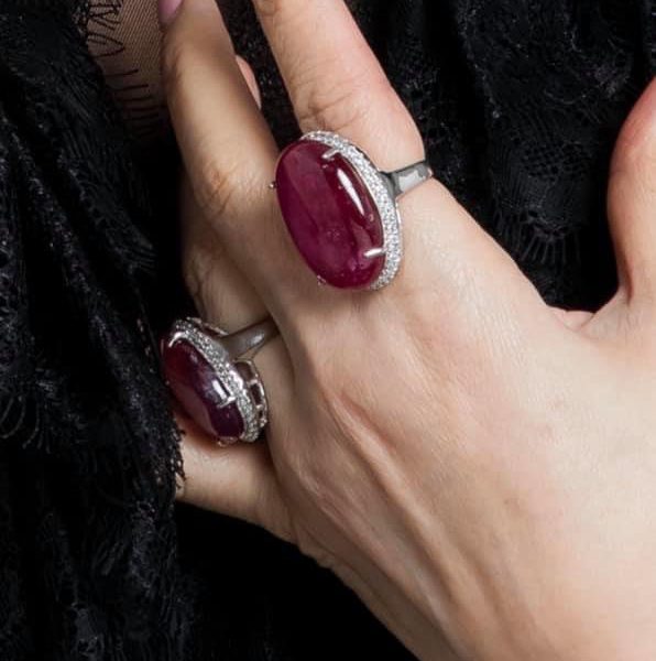 AlfaCentauryGems   เสนอ แหวนทับทิม ล้อมไวท์โทพาซ สวยสุด สดุดตา มีมงคล