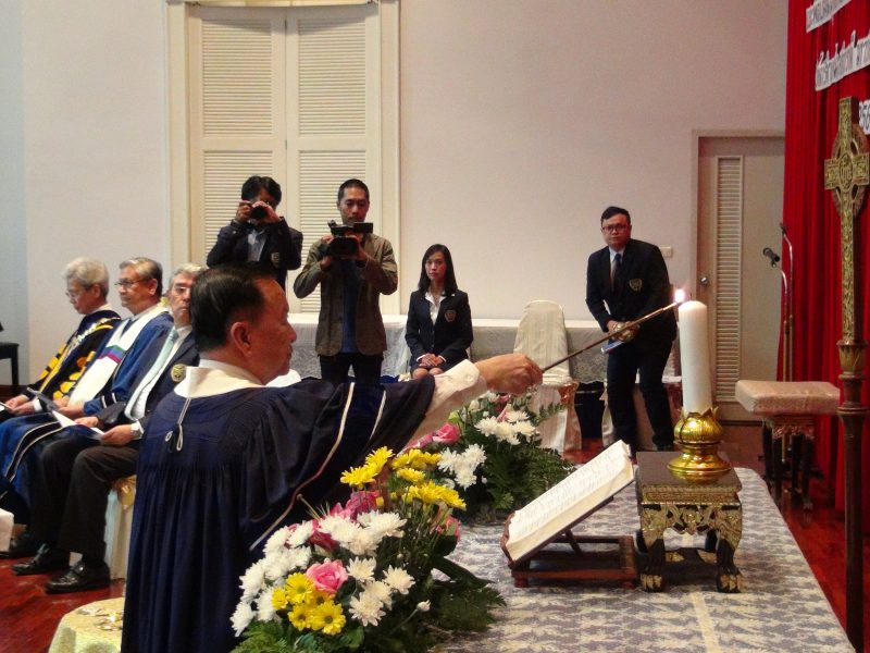 นครปฐม   มหาวิทยาลัยคริสเตียนจัดพิธีนมัสการพระเจ้าเนื่องในโอกาสครบรอบ36 ปีการก่อตั้งและพิธีแต่งตั้งอธิการบดี