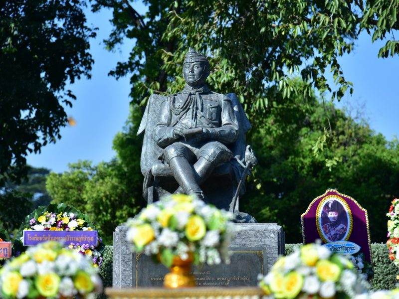 สำนักงานลูกเสือจังหวัดนครปฐม จัดพิธีวางพวงมาลาวันสมเด็จพระมหาธีรราชเจ้า ประจำปี 2562