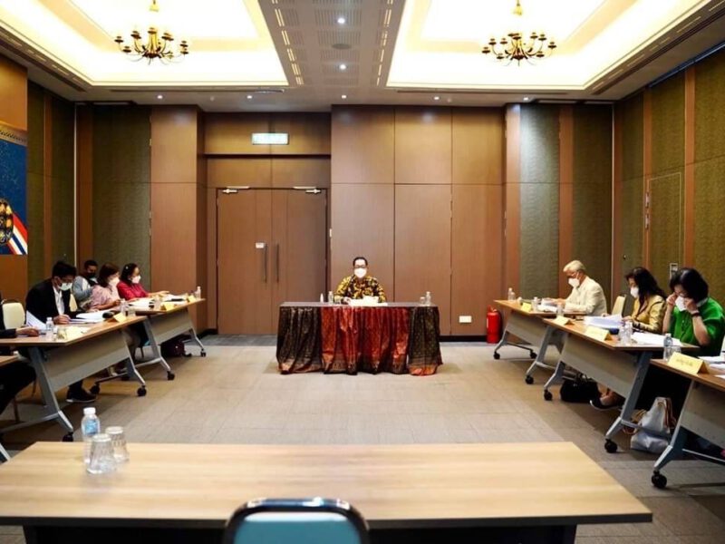 มทร.รัตนโกสินทร์ ประชุมคณะกรรมประจำวิทยาลัยผู้ประกอบการสร้างสรรค์นานาชาติรัตนโกสินทร์ (สัญจร) ครั้งที่ 8
