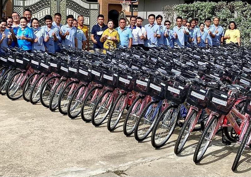 นครปฐม  ครอบครัวสะสมทรัพย์มอบรถจักรยาน300คันให้รพ.สต.และอสม.ในเขตอำเภอนครชัยศรี