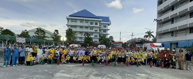 นครปฐม   โรงพยาบาลสามพรานซ้อมแผนการป้องกันรับงับเหตุเพลิงไห้มและอพยพผู้ป่วยหนีไฟ