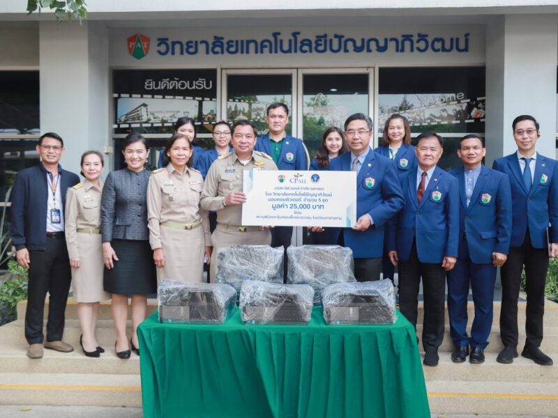 นนทบุรี  อธิบดีกรมพินิจและคุ้มครองเด็กและเยาวชนเยี่ยมชมวิทยาลัยเทคโนโลยีปัญญาภิวัฒน์