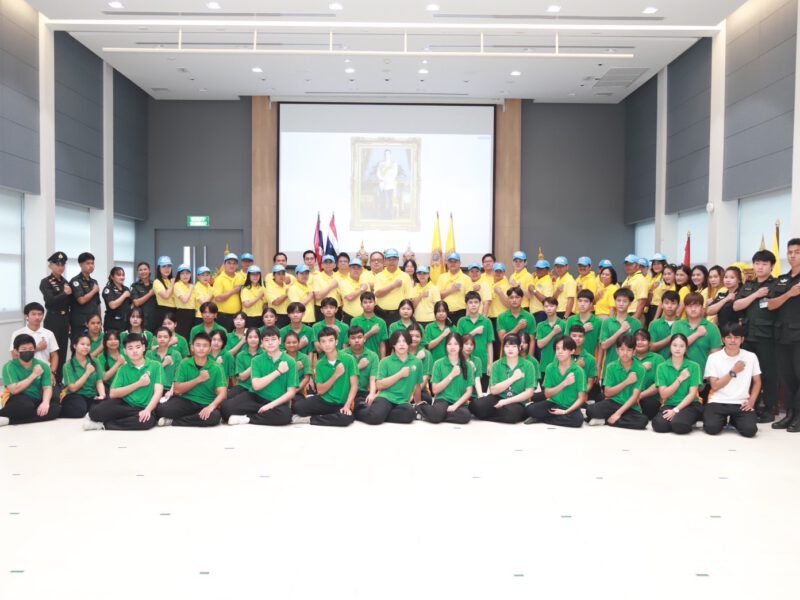 นนทบุรี  วิทยาลัยเทคโนโลยีปัญญาภิวัฒน์ถวายพระพรชัยมงคลวันเฉลิมพระชนมพรรษาพระบาทสมเด็จพระเจ้าอยู่หัว