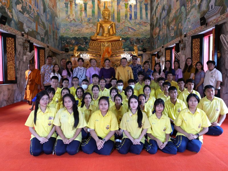 นครปฐม  นักเรียน นักศึกษา 6 สถาบันดัง นำเทียนพรรษาถวาย  วัดไผ่ล้อม พระอารามหลวง เนื่องในวันอาสาฬหบูชา