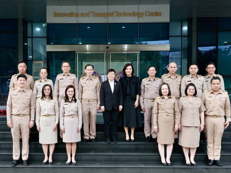 รมช.คมนาคมเน้นกรมการขนส่งทางบกยกระดับความปลอดภัยและบริการประชาชน