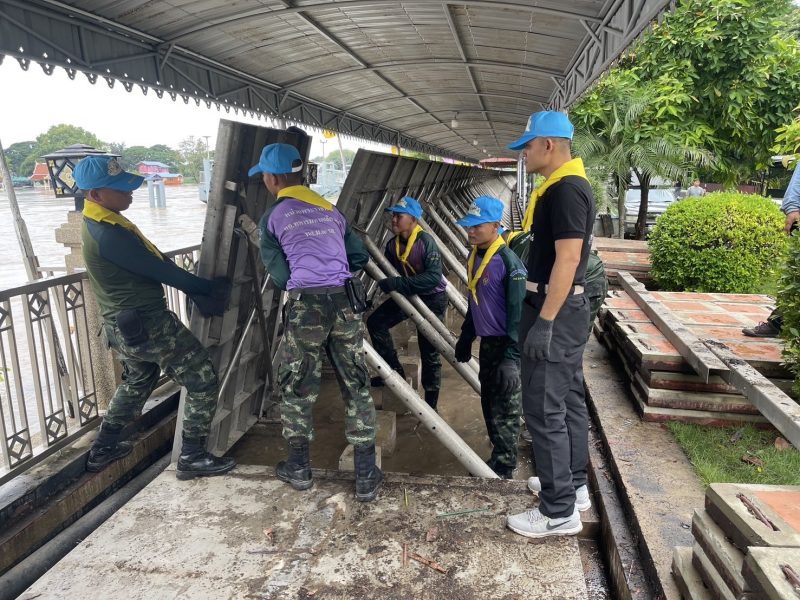 แม่ทัพไก่ สั่งการ ระดมกำลังพล เครื่องมือ เร่งช่วยเหลือประชาชน รับ ผลพวง พายุ ‘แคเมกี’ 24 ชั่วโมง