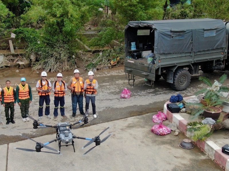 ฝ่าวิกฤตน้ำท่วมหาดใหญ่ สไกลเลอร์ โซลูชั่นส์ ส่งโดรนปฏิบัติการลำเลียงถุงยังชีพ-เวชภัณฑ์ช่วยผู้ประสบภัย