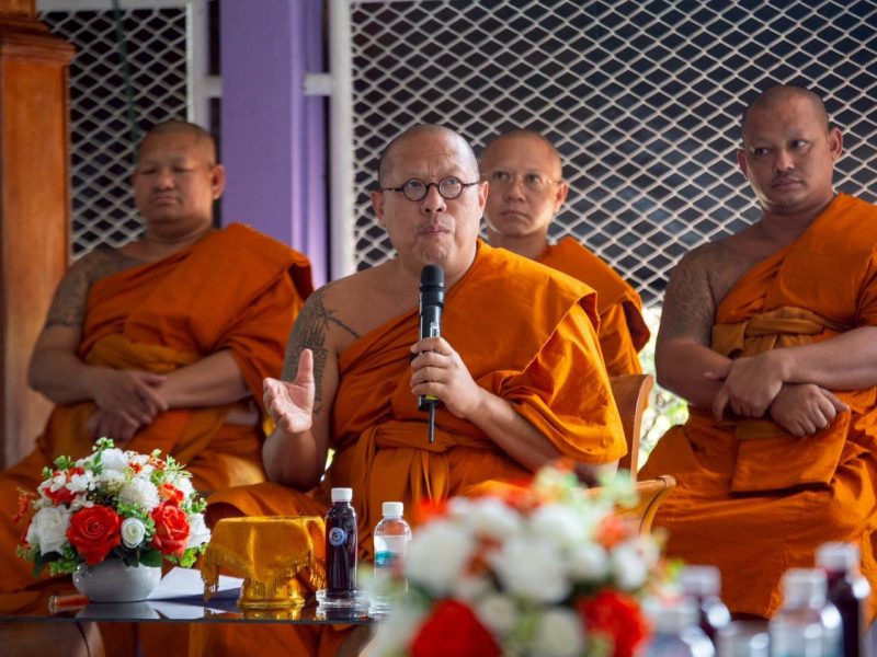 หลวงพี่น้ำฝน บรรยายพิเศษ ผู้ต้องขังเรือนจำพิเศษมีนบุรี“ธรรมะ คือกุญแจดอกแรกของการเริ่มต้นชีวิตใหม่”